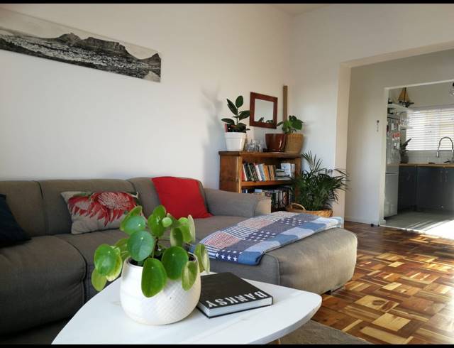 2 BEDROOM APARTMENT RENTED IN VREDEHOEK